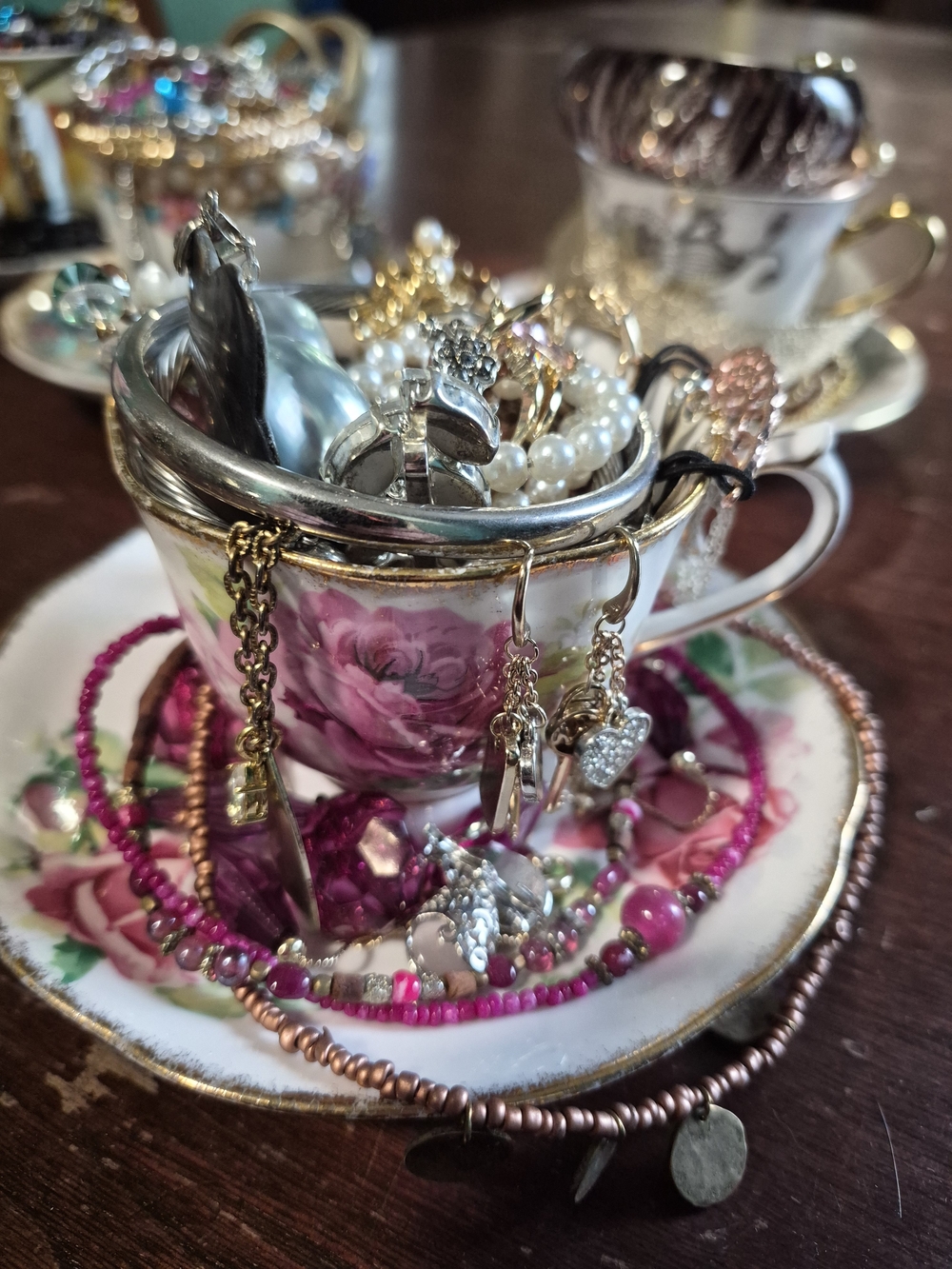 Vintage Floral Pink Pearl & Crystal Teacup Jewelry Set Mystery Jewellery Cup